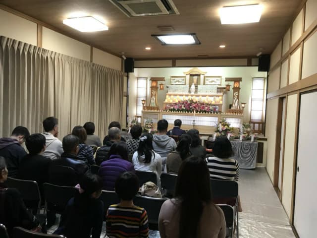 もみじ会館での第2回華の追悼会の様子3